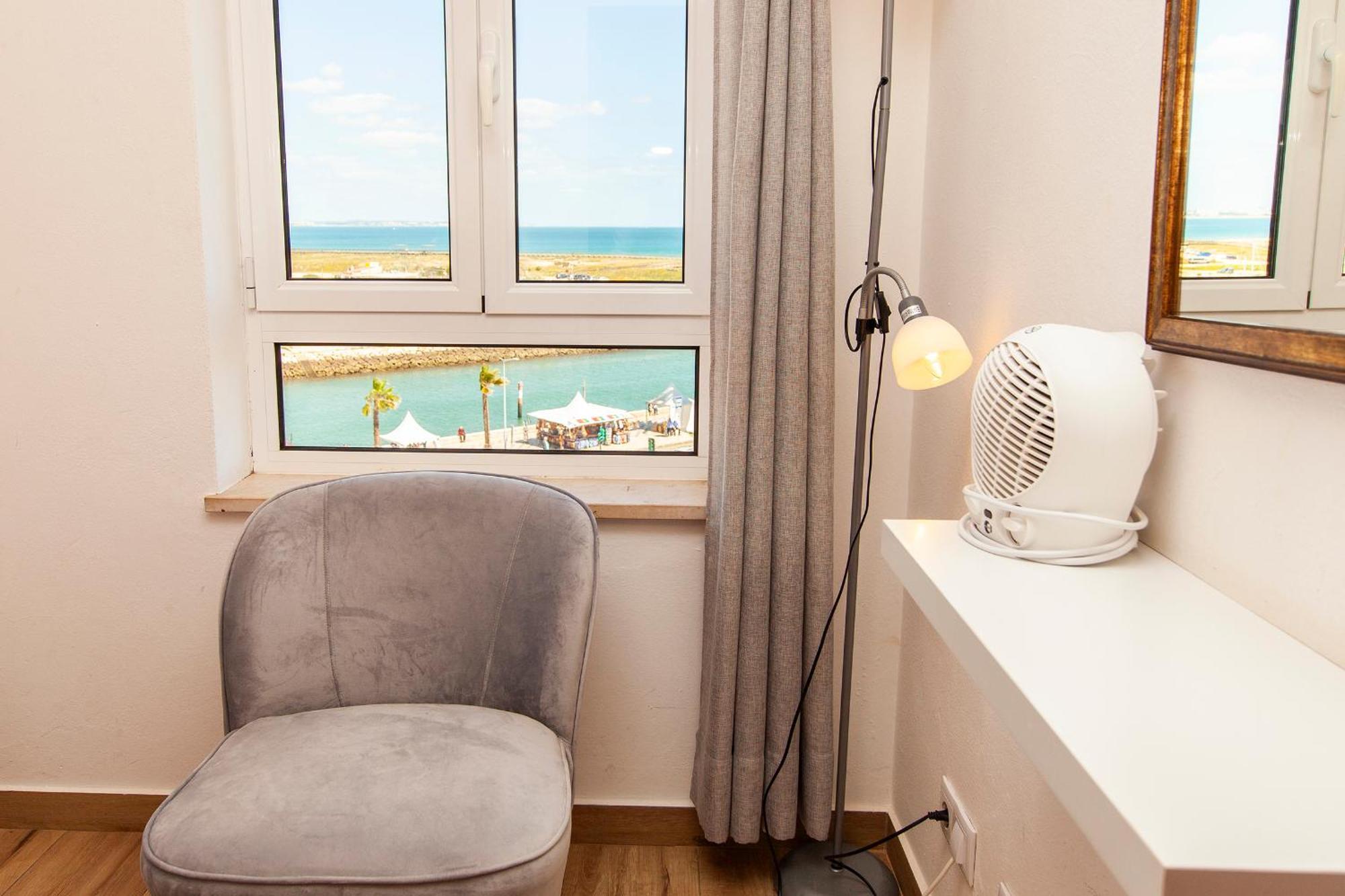 A38 - Rising Sun Top-Floor Flat 라고스 외부 사진